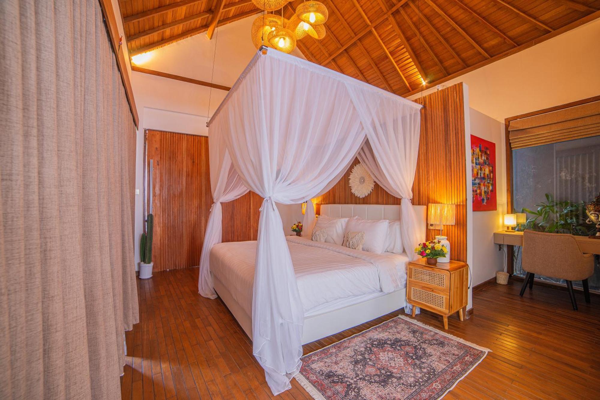 Kmana By Rh Management * Seminyak (Bali)
